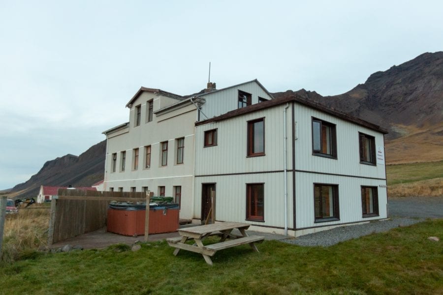 The Guesthouse Hvammur2 located in the valley Vatnsdalur